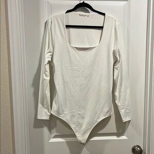 Abercrombie & Fitch White Fitted Long Sleeve Bodysuit